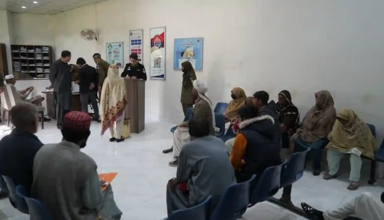 کھلی کچہری